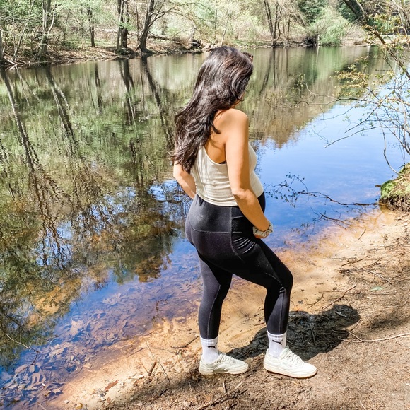 Meet your Posher, Carla - Picture 14 of 16